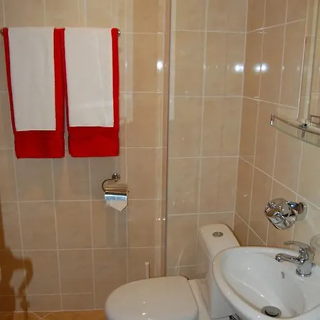 Rozovata Kashta Hotel 3*